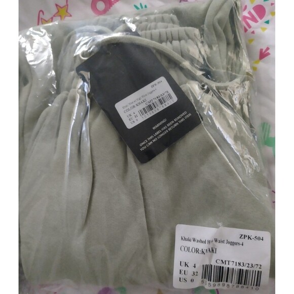 Pretty Little Thing Khaki Oversized Washed Hoodie & Sweat Pants - Picture 5 of 8